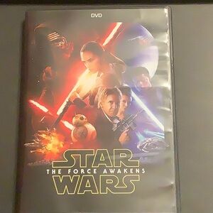 Star Wars: The Force Awakens DVD